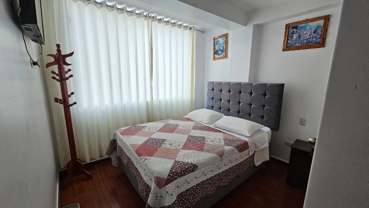 Tikary House Queen Room